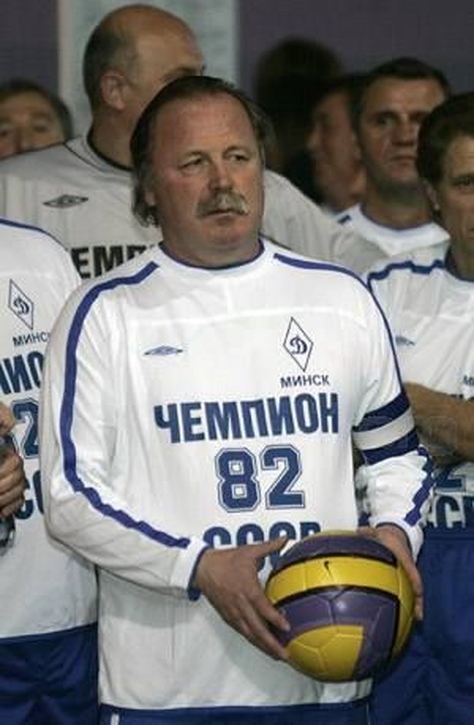 Юрий Пудышев рекомендует секс и прогулку на свежем воздухе.