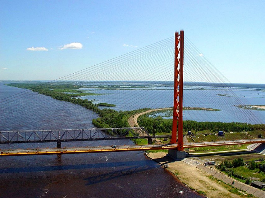 Мост через Обь.