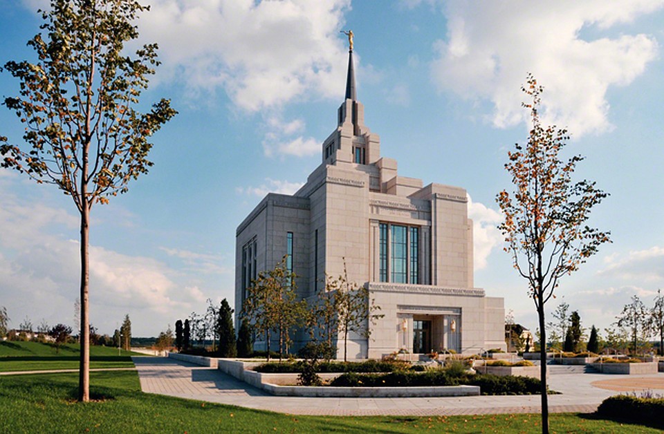 На Украине мормоны построили храм еще в 2010 году. Фото: lds.org