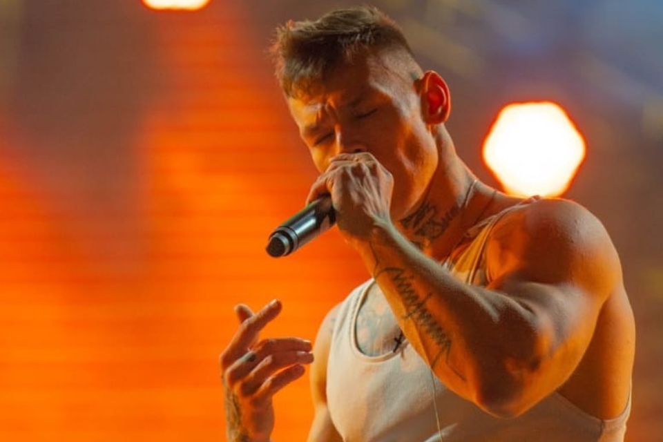 «Внутри парень с района»: Как рэпер NILETTO из грузчика превратился в звезду