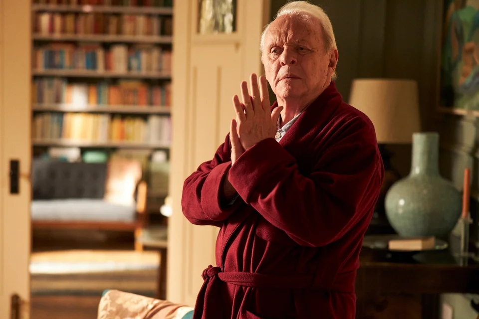 Скандал накануне «Оскара»: на премии  BAFTA кореянка оскорбила британцев, а Энтони Хопкинс «проспал» награду