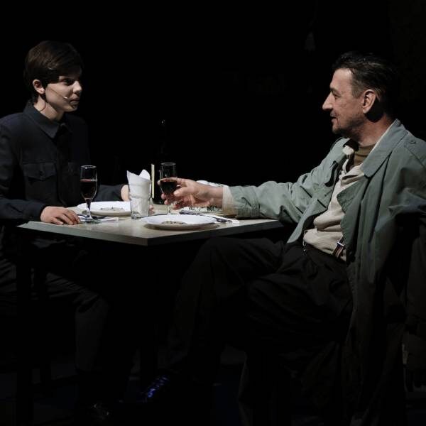 Спектакль «Благоволительницы» в Театре на Бронной