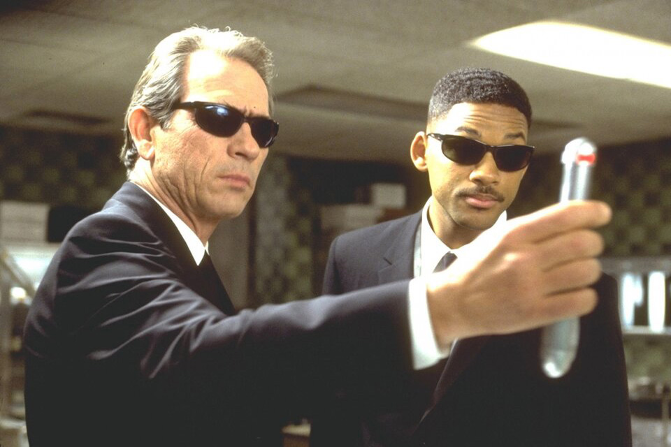 Песни из фильма «Люди в черном»: Destinys Child, Алиша Киз, Снуп Догг и Уилл Смит