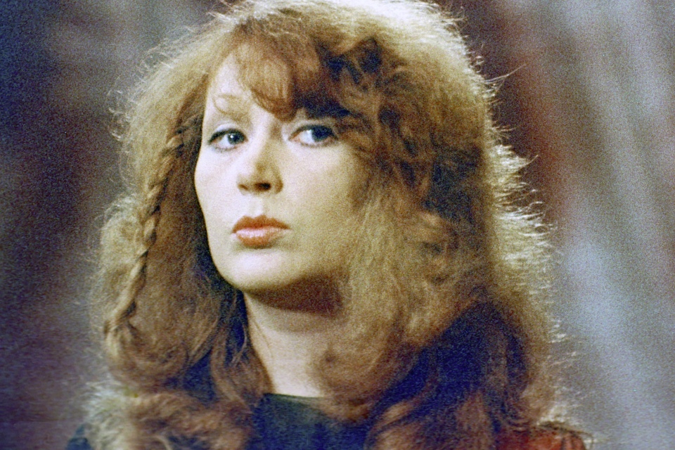 20 лучших песен о цветах: Алла Пугачева ненавидела «Миллион алых роз», а Игорь Крутой отобрал «Свадебные цветы» у сестер Роуз