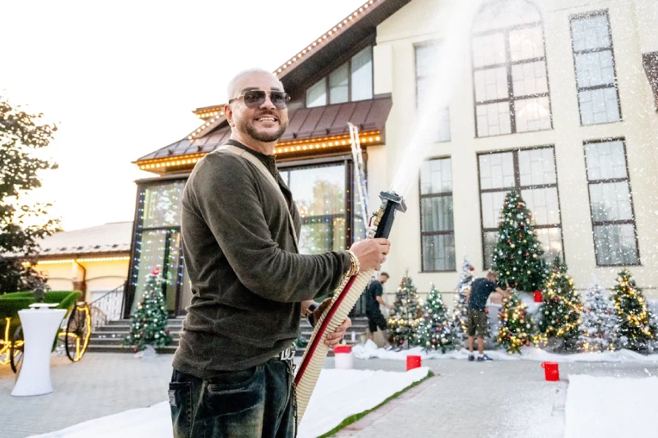 Фильм «Елки 10» (2023): новогодние истории для всей семьи