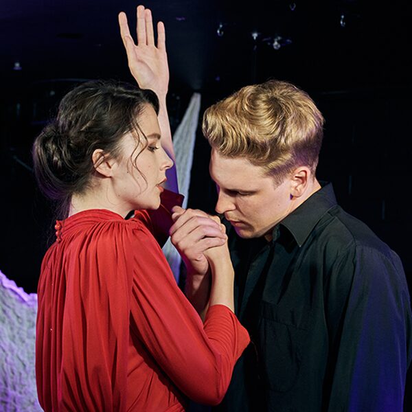 Спектакль «Каменный ангел» в Театре на Юго-Западе