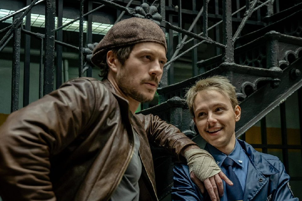 Гибель Александрийского столпа в фильме «Майор Гром: Игра» (2024): почему продолжение истории вышло чересчур громыхающим и во всех смыслах избыточным