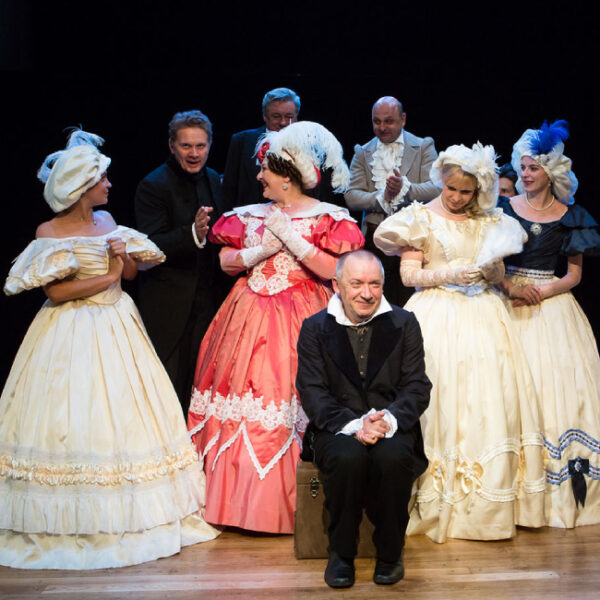 Спектакль «Чичиков и К» в Театре на Покровке