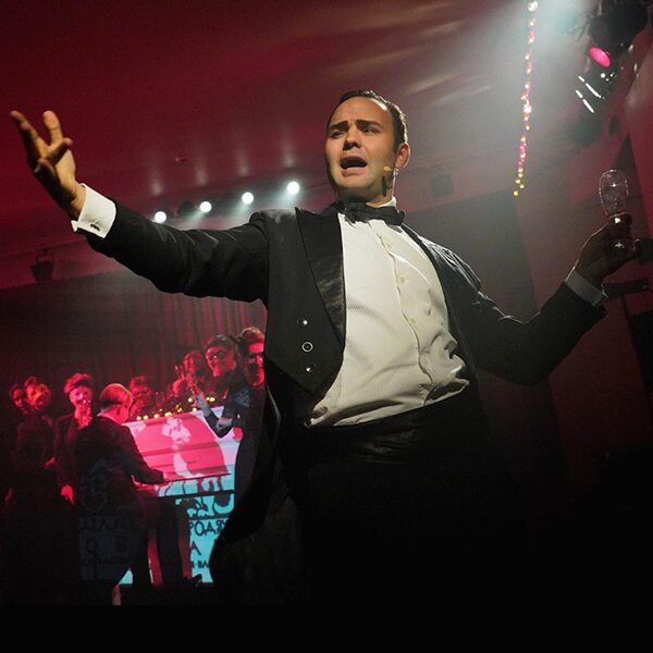 Спектакль «Серебряный век» в Театре «МОСТ»