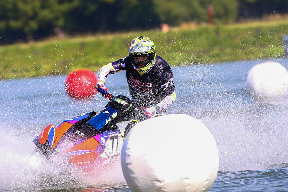 30 лучших идей, куда сходить на выходных в Москве 6 и 7 сентября 2025: водные трюки, дрифт и бесплатный концерт турецкого диджея