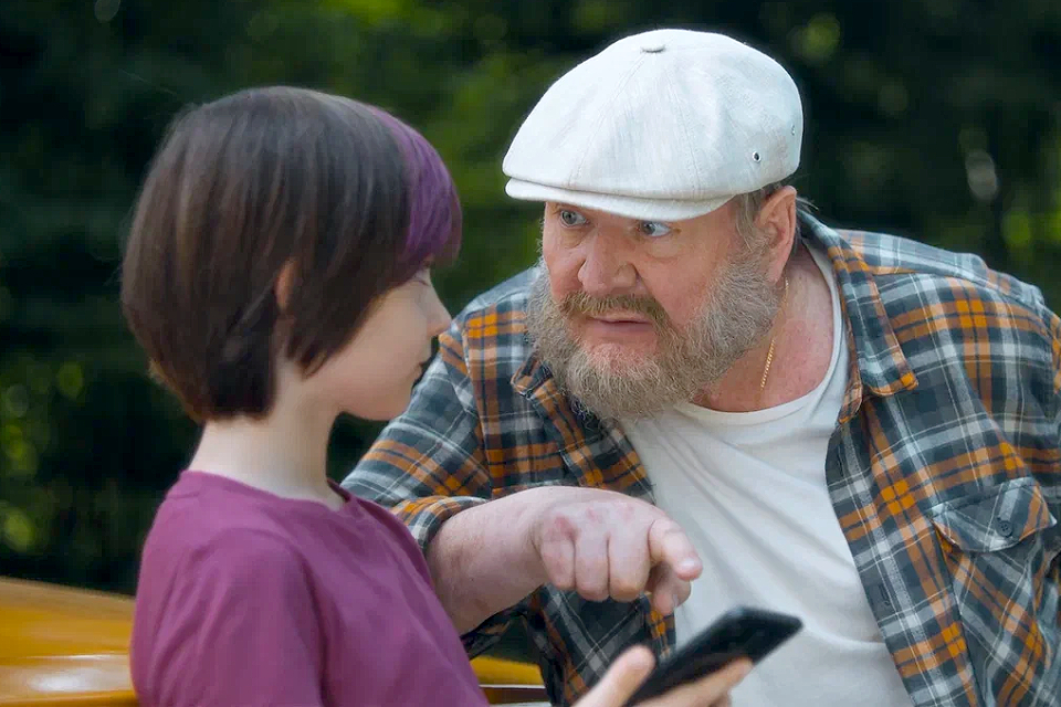 Фильм «Мужские правила моего деда» (2025): герой Романа Мадянова похищает внука, чтобы перевоспитать