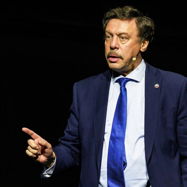 Спектакль «Неформат» театра Михаила Барщевского