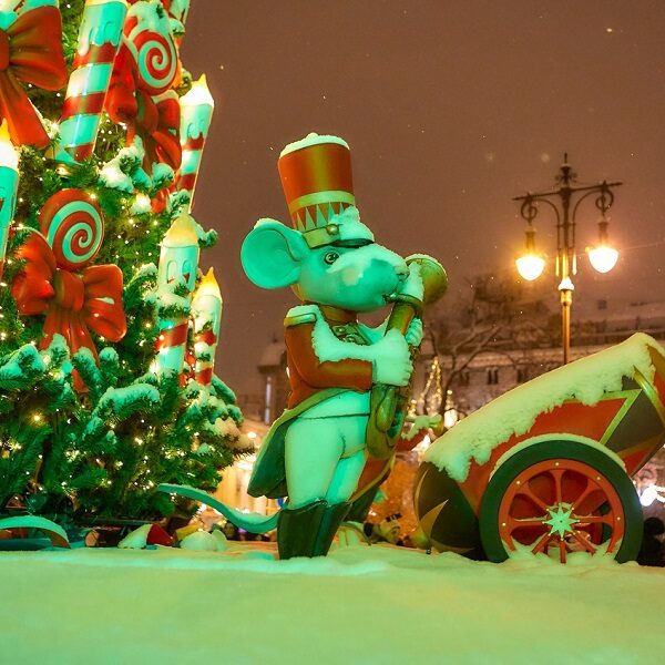 Выбираем подарки близким и пробуем угощения: самые праздничные новогодние ярмарки