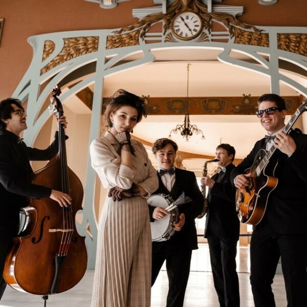 Концерт при свечах «Под небом Парижа»