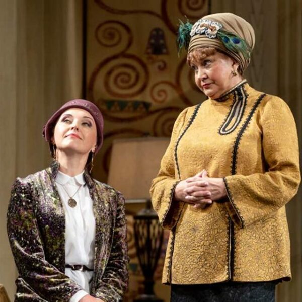 Спектакль «Верная жена»