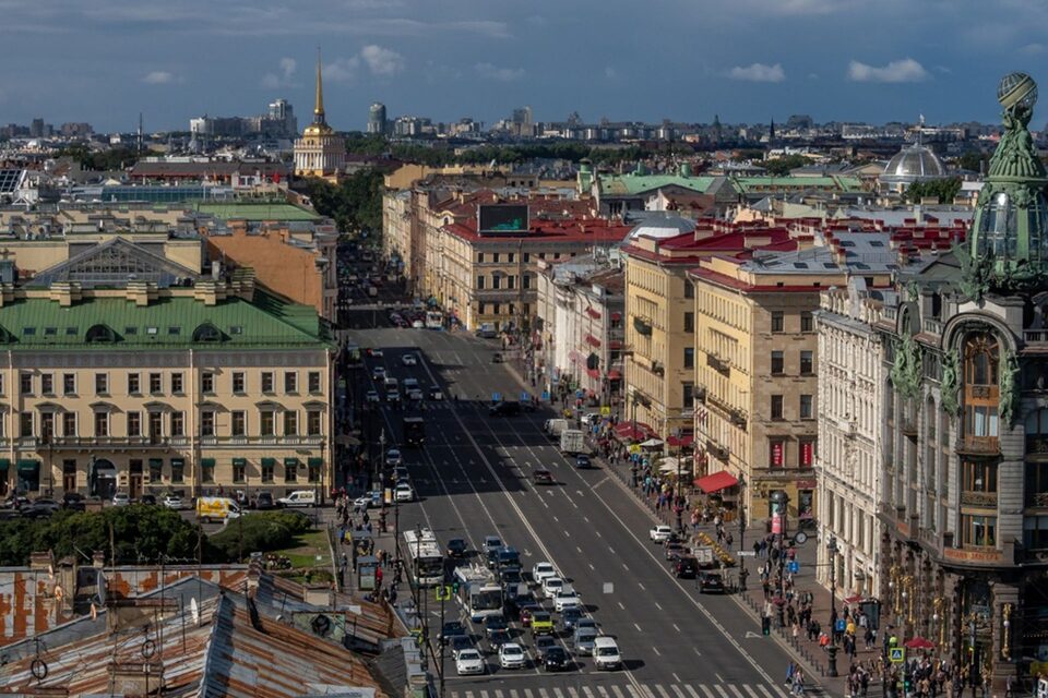 30+ необычных мест, куда сходить в Санкт–Петербурге в 2025 году: от мозаичного дворика до музея Лего