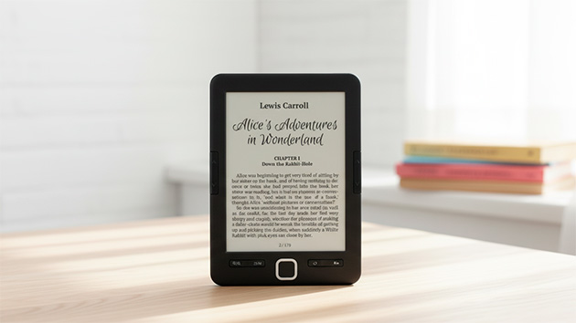 DEXP S4 Symbol. Фото: Павел Громов / Нейросеть