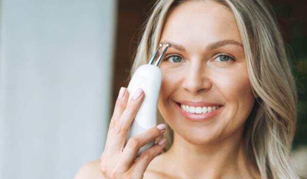 Прибор для ухода за лицом и телом