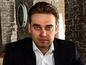 Александр Михайлов