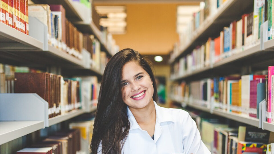 Поздравления с Днем библиотекаря 2026