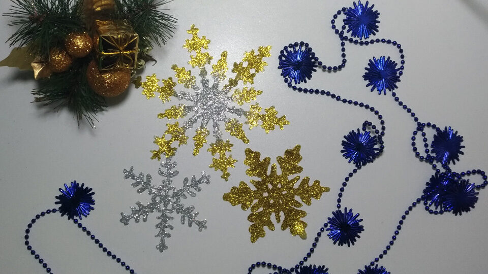 Снежинки из клея ПВА
