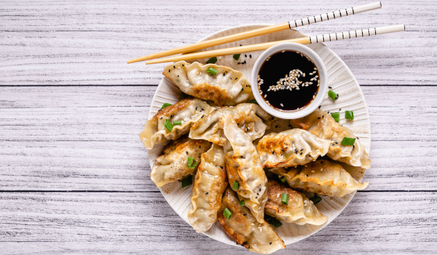 Жареные пельмени по-корейски (кунманду)