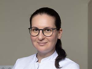 Аскария Ману