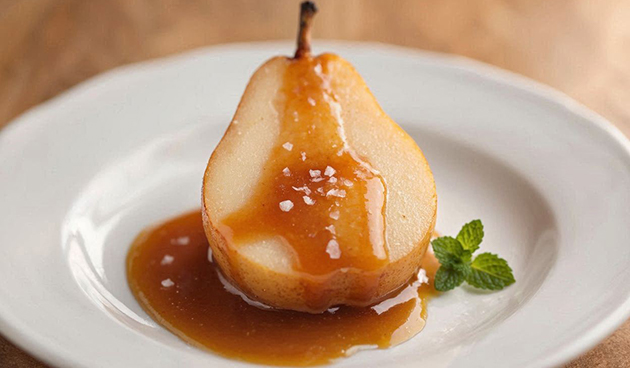 Десерт — карамельная груша