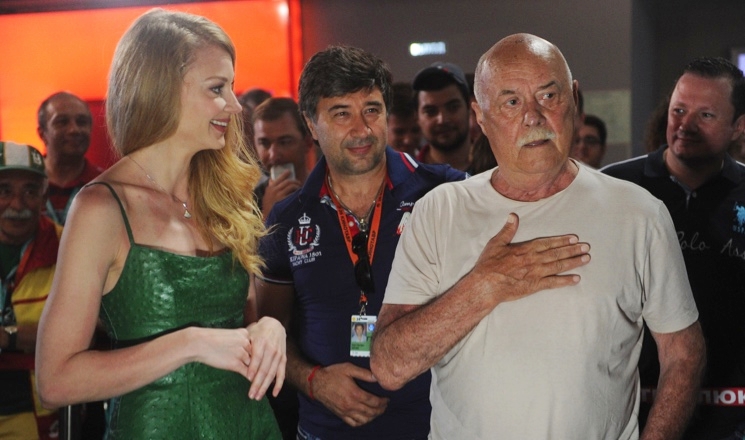 Вдова прервала молчание об отношениях Станислава Говорухина со Светланой Ходченковой