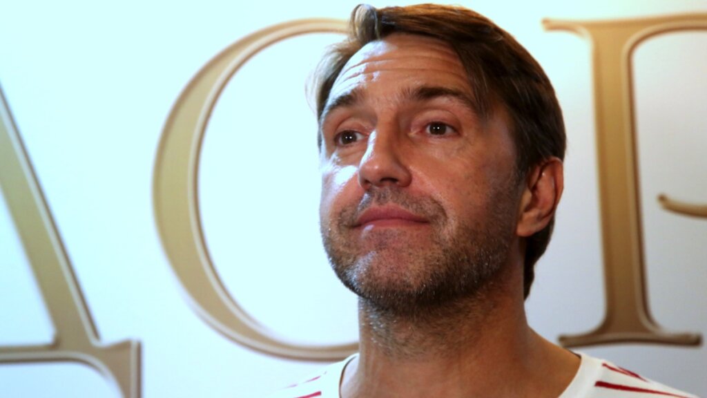 Три развода, двое детей и любовь к Елене Лядовой: как Владимир Вдовиченков обрел личное счастье