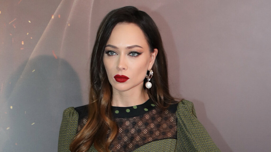 «Как глиста»: Настасья Самбурская показала честное фото после тренировки