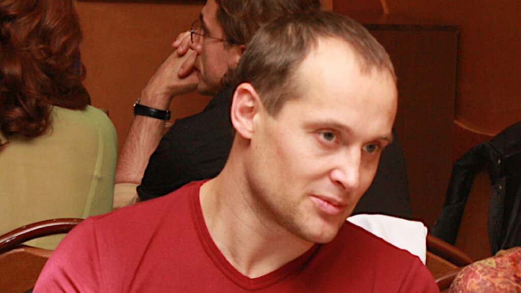 Жил в палатке, отказался от мяса: что стало со звездой сериала «Две судьбы» Вячеславом Кулаковым