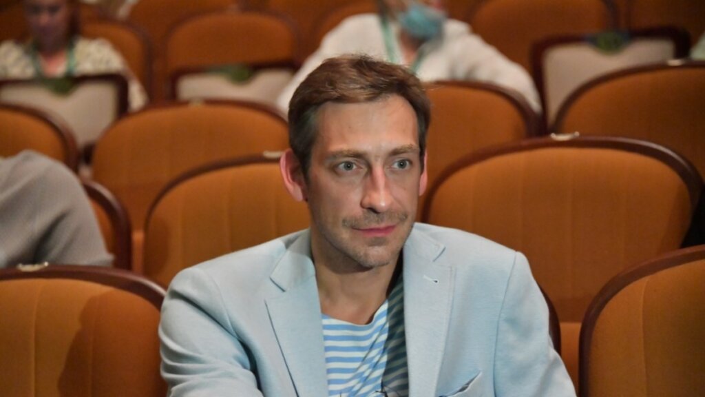 Звезда «Вампиров средней полосы» потерял несколько миллионов