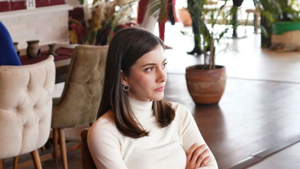 Суна в «Зимородке»: зарвавшаяся гордячка или женщина, расправившая крылья