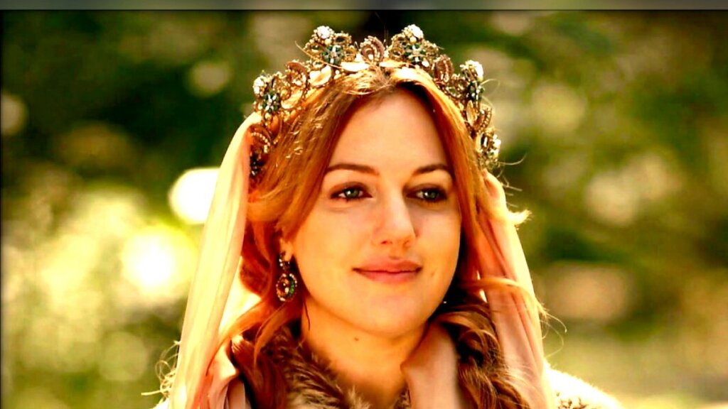 Мерьем Узерли рассказала, почему ушла из «Великолепного века»