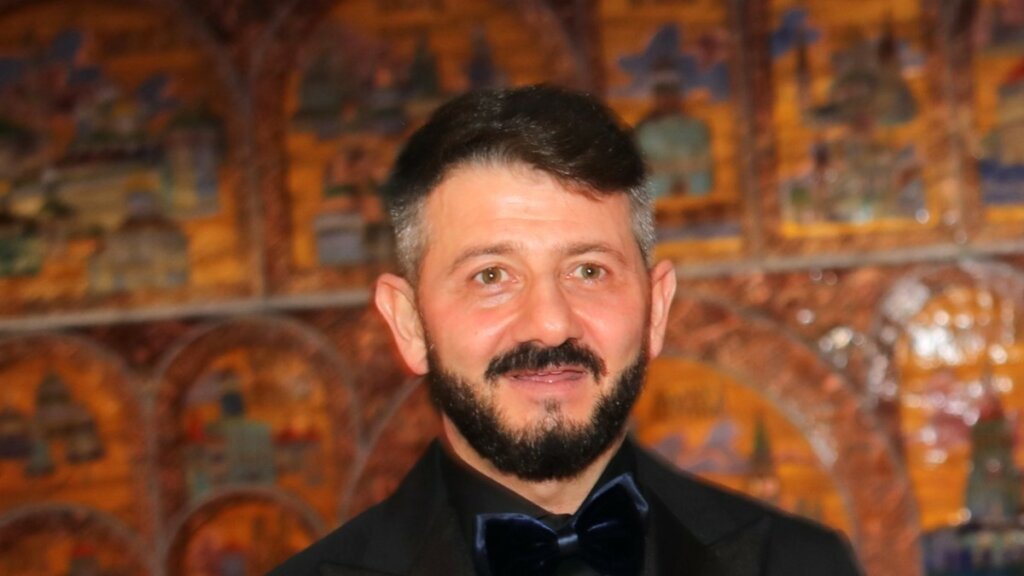 Галустян признался, что заработал в Колумбии много денег и рассказал куда их потратит