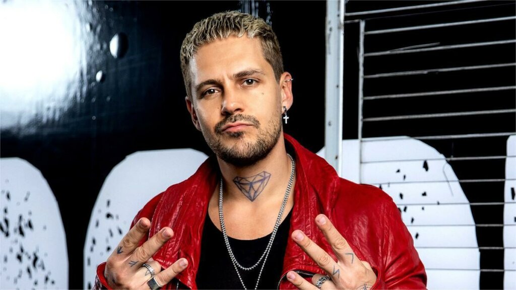 Чего ждать от сериала «Дайте шоу» с Милошем Биковичем и Анастасией Красовской