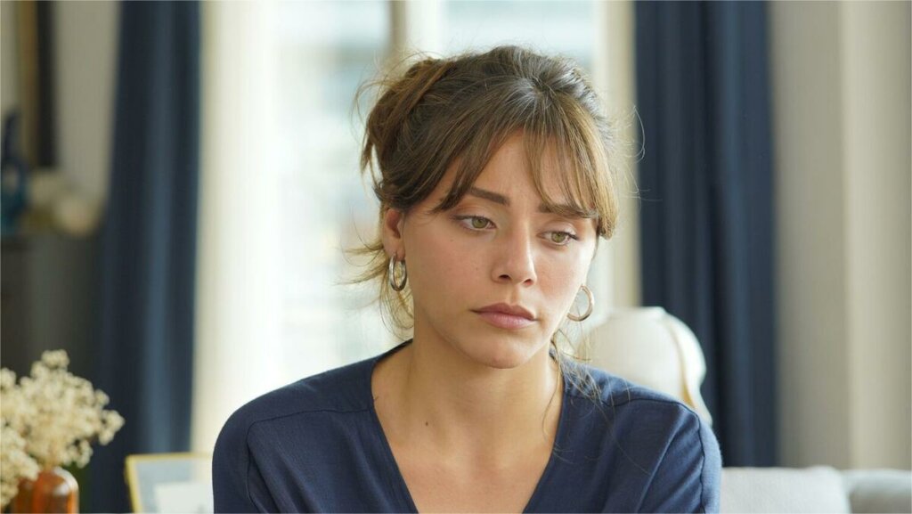 Сериал «Клюквенный щербет» покинул главный режиссер