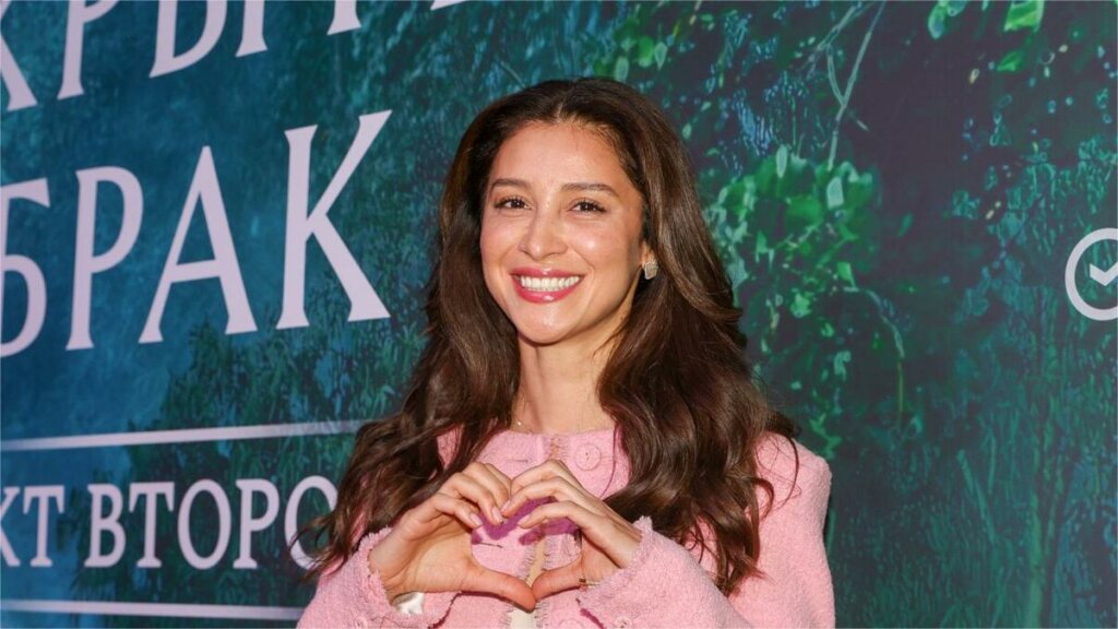 «Незабываемый день»: Равшана Куркова опубликовала фото с подросшими детьми