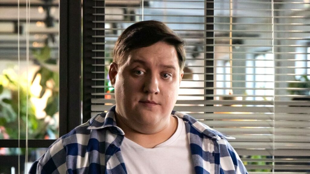 Друзья скорбят по сгоревшему от рака мозга Роману Попову: «И больно, и страшно»