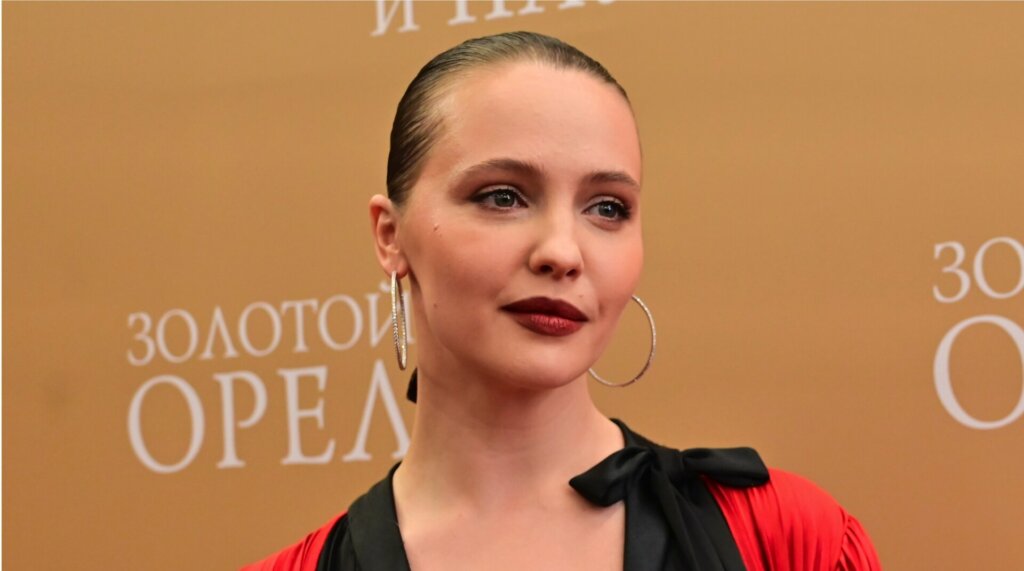 Звезда «Волчка» Хлынина объявила о разводе с миллионером