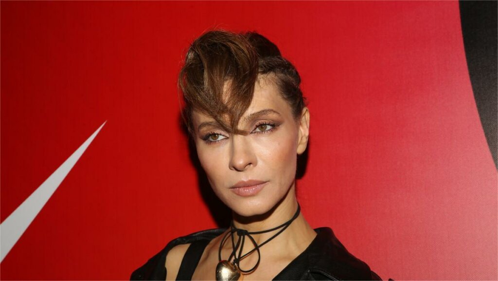 Елену Подкаминскую бросил второй муж после девяти лет брака