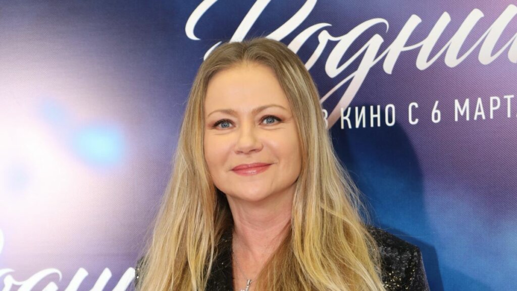 Мария Миронова тайно развелась с молодым мужем и запретила ему видеться с сыном