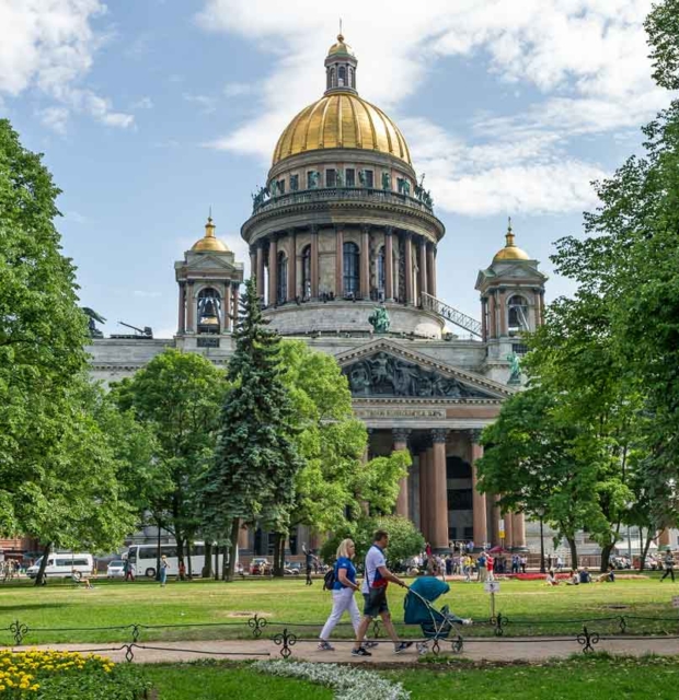 Исаакиевский собор в Санкт-Петербурге
