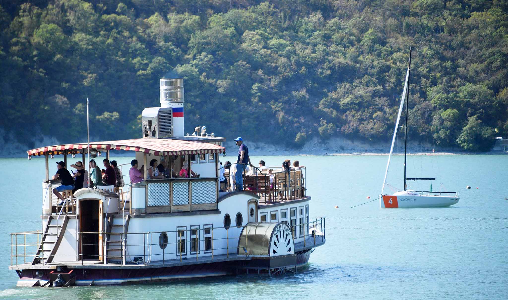 Ретро пароход абрау дюрсо. Пароход на миссисипи 19 век. Ретро пароход шампань. Ретро пароход шампань. Теплоход тургенев.