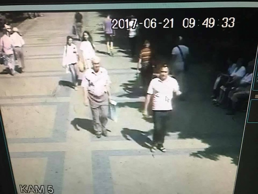 yapontsi-pristayut-k-evropeyskim-devushkam-video