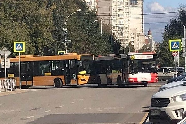 68 автобус пермь остановки. Остановка Борчанинова Пермь автобусы.