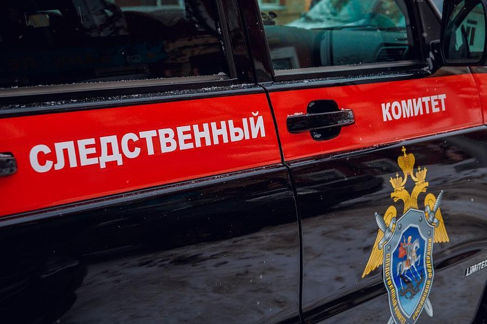 Девушка разбилась насмерть, выпав из окна общежития в Томске Девушка разбилась насмерть, выпав из окна общежития в Томске