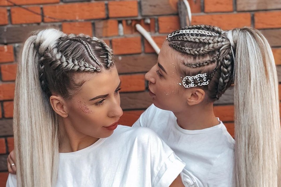 Очаровательный Черные Одиночные Прически С Косами Изображения