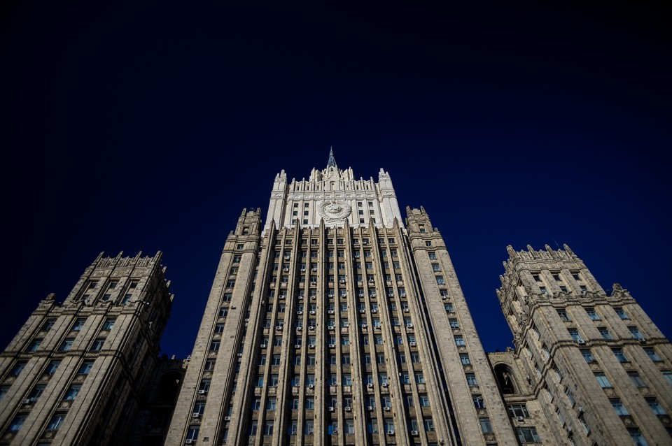 Захарова прокомментировала предложение Франции и ФРГ ввести санкции из-за инцидента с Навальным